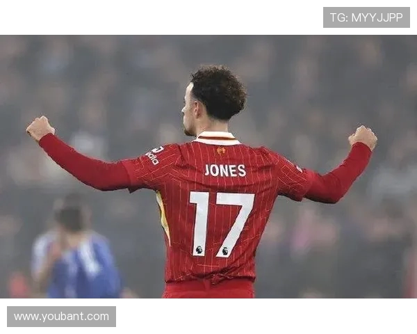 哈格里夫斯称曼联若拿下接下来的四场比赛有望升至第二并强势冲击本赛季前四