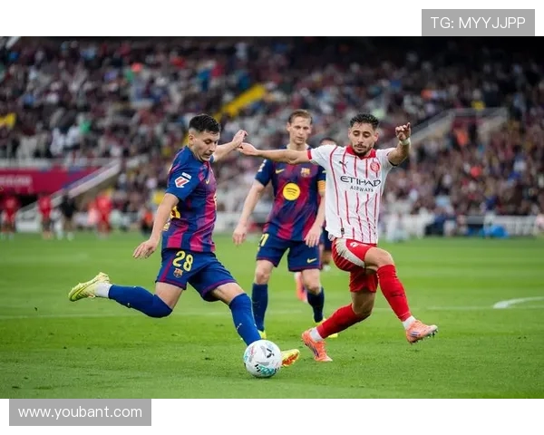 巴萨2-1赫罗纳阿劳霍替补绝杀佩德里进球助球队逆转取胜