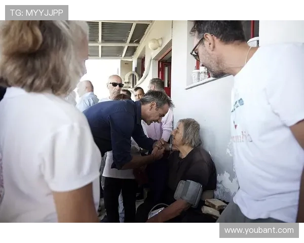 阿斯盛赞17岁希腊新星卡雷察斯德布劳内式组织核心皇萨关注热捧